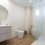 Penthouse Castillo 아파트 *