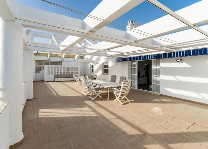 Penthouse Castillo דירה *